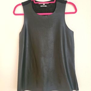 Black basement Limited edition Top! M